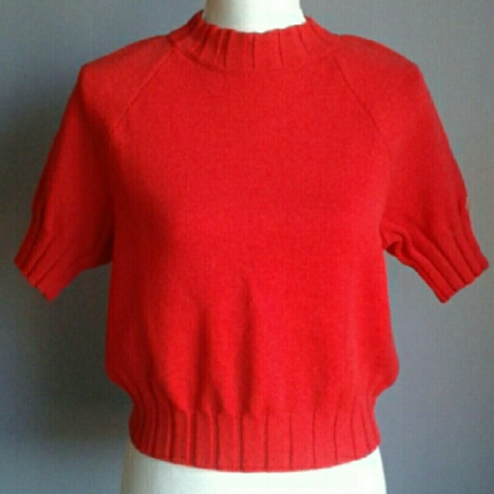 St. John Sport Cropped Sweater